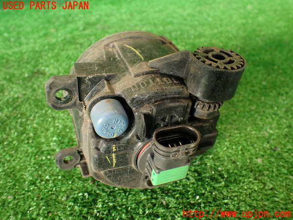 2UPJ-9233761182]シトロエン・DS 5(B85F02)左フォグ 中古_3