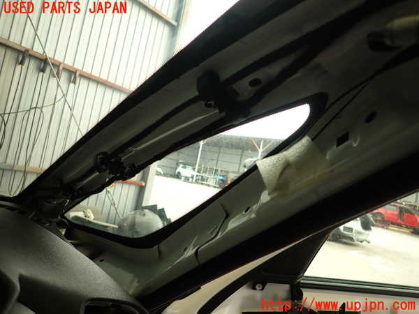 2UPJ-9233761200]シトロエン・DS 5(B85F02)右フロント三角窓ガラス 中古 SAINT-GOBAIN SEKURIT  M501102 43R-00366_3