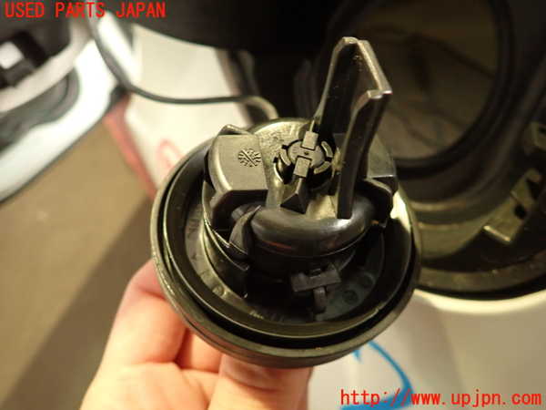 2UPJ-9233761690]シトロエン・DS 5(B85F02)フューエルリッド 中古_3