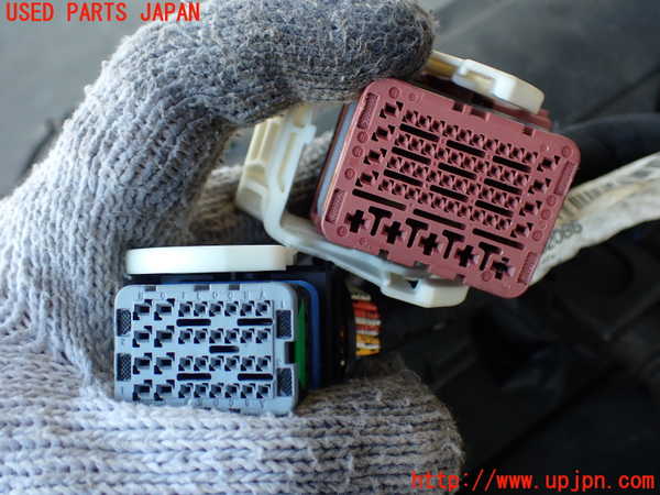 2UPJ-9233762010]シトロエン・DS 5(B85F02)エンジン 5F02 中古_3