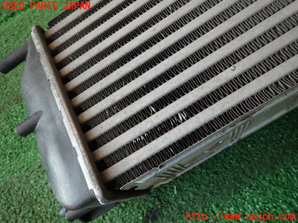 2UPJ-9233762451]シトロエン・DS 5(B85F02)インタークーラー1 中古_2