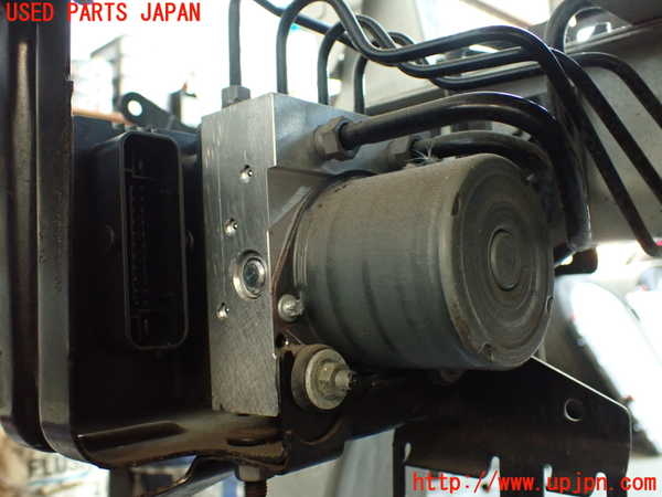 2UPJ-9233764040]シトロエン・DS 5(B85F02)ABSアクチュエーター 中古_3