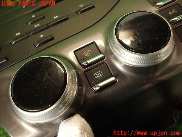 2UPJ-9233766066]シトロエン・DS 5(B85F02)エアコンスイッチ1 中古_2