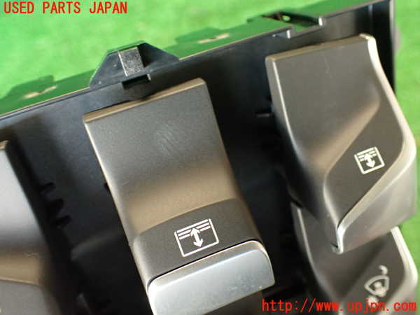 2UPJ-9233766306]シトロエン・DS 5(B85F02)スイッチ1(サンシェード等) 中古_2