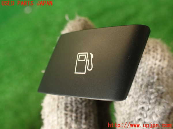 2UPJ-9233766311]シトロエン・DS 5(B85F02)スイッチ6(給油口) 中古_2