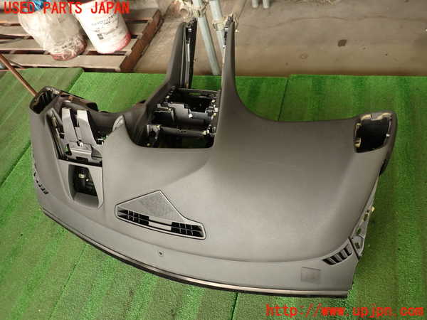 2UPJ-9233767505]シトロエン・DS 5(B85F02)ダッシュボード 中古_3