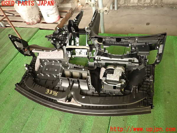 2UPJ-9233767505]シトロエン・DS 5(B85F02)ダッシュボード 中古_4