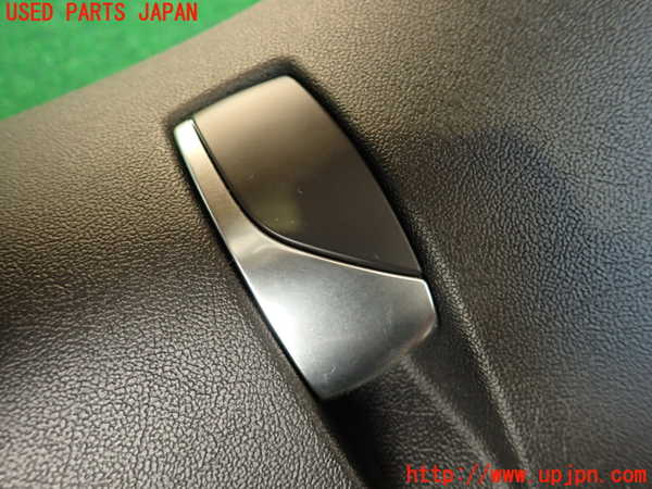 2UPJ-9233767516]シトロエン・DS 5(B85F02)グローブボックス1 中古_3