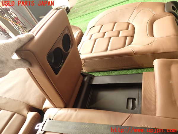 2UPJ-9233767385]シトロエン・DS 5(B85F02)リアシート 中古_4
