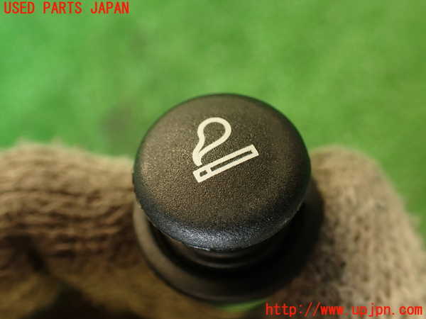 2UPJ-9233767815]シトロエン・DS 5(B85F02)シガライター 中古_2