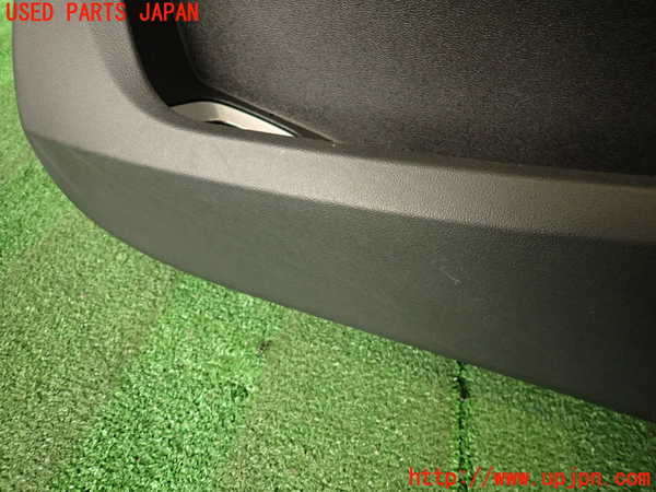 2UPJ-9233761234]シトロエン・DS 5(B85F02)右前ドア内張り 中古_4
