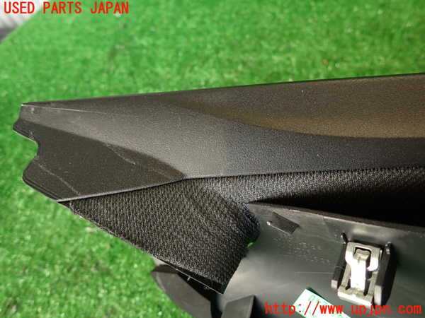 2UPJ-9233767655]シトロエン・DS 5(B85F02)右フロントピラートリム 中古_3