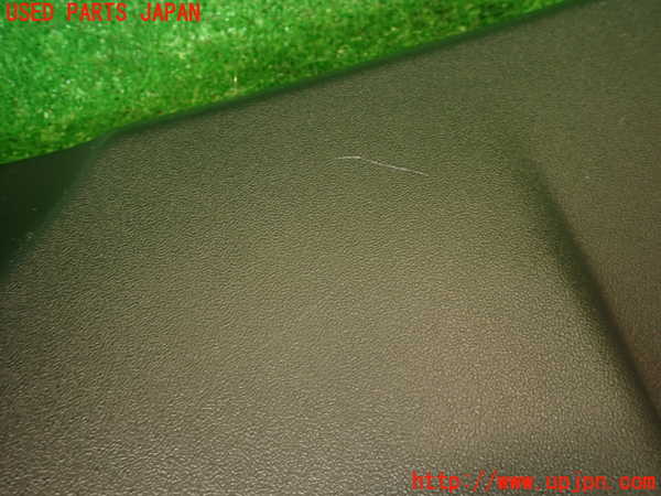 2UPJ-9233767670]シトロエン・DS 5(B85F02)左センターピラートリム 中古_3