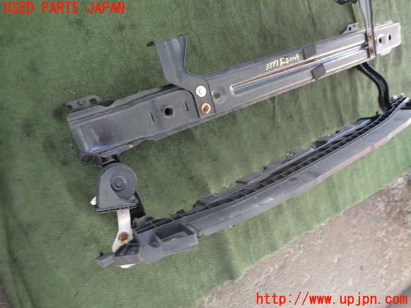 2UPJ-9233771014]シトロエン・DS 3(A5C5F04)フロントバンパーホースメント 中古_3