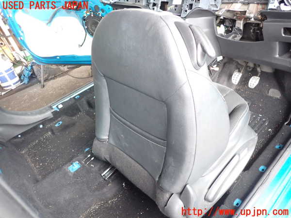 2UPJ-9233777035]シトロエン・DS 3(A5C5F04)運転席シート 中古_4