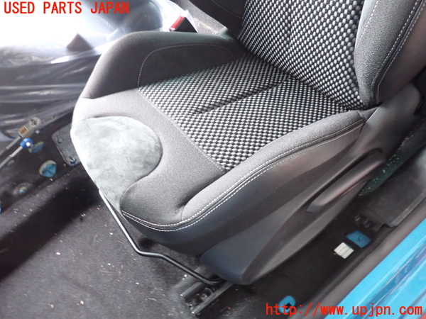 2UPJ-9233777065]シトロエン・DS 3(A5C5F04)助手席シート 中古_3