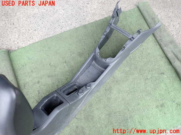 2UPJ-9233777540]シトロエン・DS 3(A5C5F04)センターコンソール 中古_3