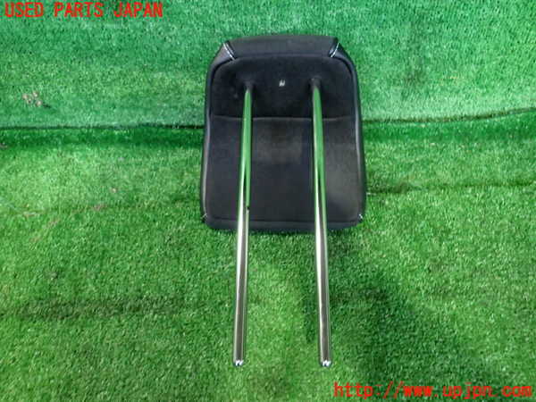 2UPJ-9233777130]シトロエン・DS 3(A5C5F04)真中2列目ヘッドレスト 中古_2