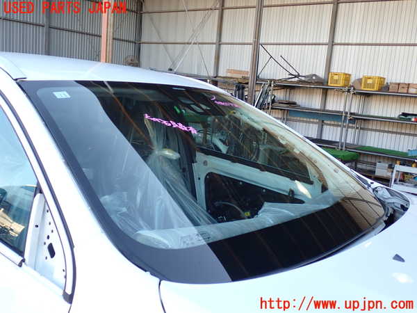 2UPJ-9233781195]ボルボ・V60(FB4164T)フロントガラス 中古(43R-00027 M6)_2