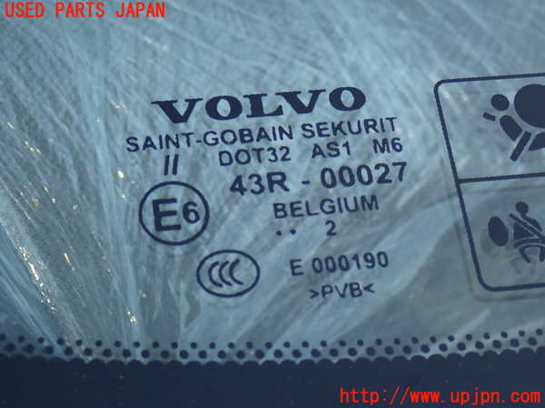 2UPJ-9233781195]ボルボ・V60(FB4164T)フロントガラス 中古(43R-00027 M6)_4