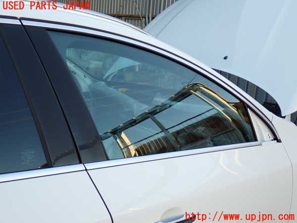 2UPJ-9233781230]ボルボ・V60(FB4164T)右前ドア 中古(43R-001106 M53)_2