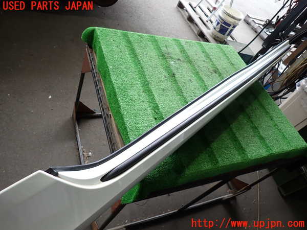 2UPJ-9233781390]ボルボ・V60(FB4164T)右サイドステップ 中古_3