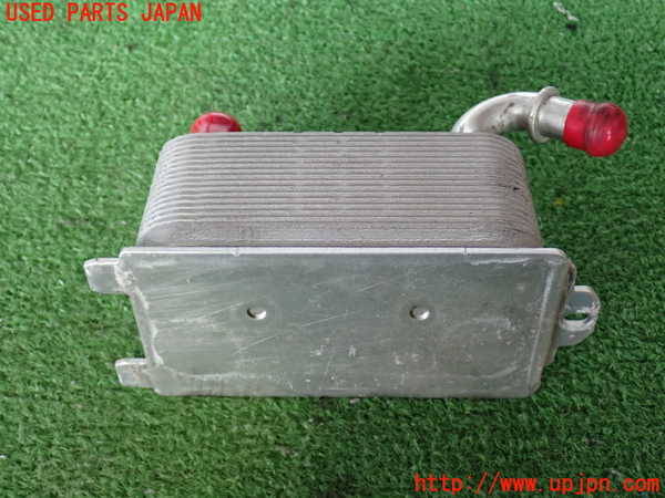 2UPJ-9233782481]ボルボ・V60(FB4164T)オイルクーラー1 中古_2