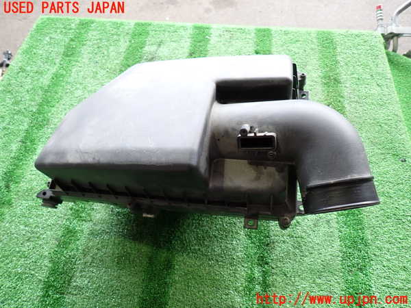 2UPJ-9233782560]ボルボ・V60(FB4164T)エアクリーナーボックス 中古_2