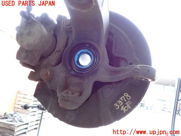 2UPJ-9233784290]ボルボ・V60(FB4164T)右フロントナックルハブ 中古_2