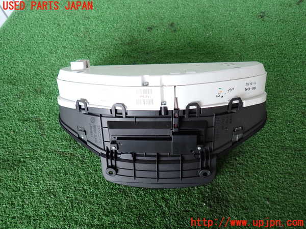 2UPJ-9233786170]ボルボ・V60(FB4164T)スピードメーター 中古_2