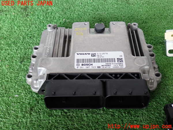 2UPJ-9233786110]ボルボ・V60(FB4164T)エンジンコンピューター 中古_2