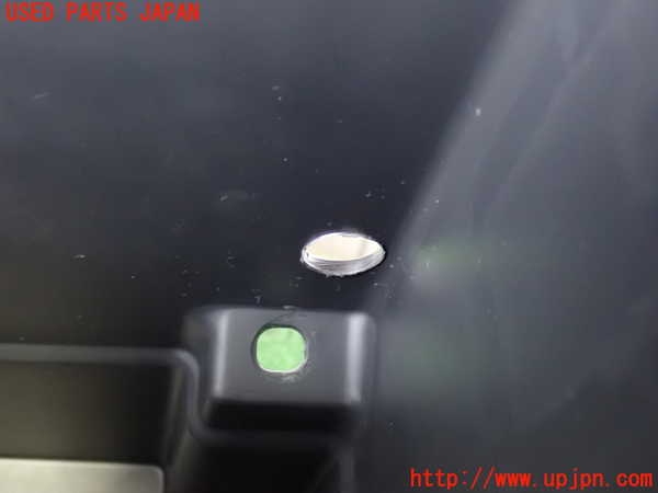 2UPJ-9233787516]ボルボ・V60(FB4164T)グローブボックス1 中古_4