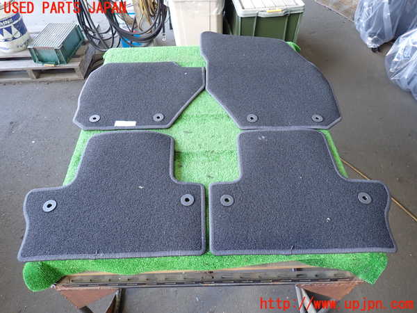 2UPJ-9233787800]ボルボ・V60(FB4164T)フロアマット 中古_4