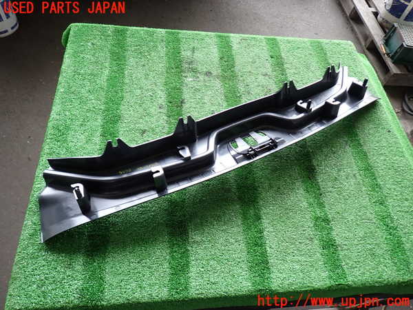 2UPJ-9233787740]ボルボ・V60(FB4164T)スカッフプレート 中古_3