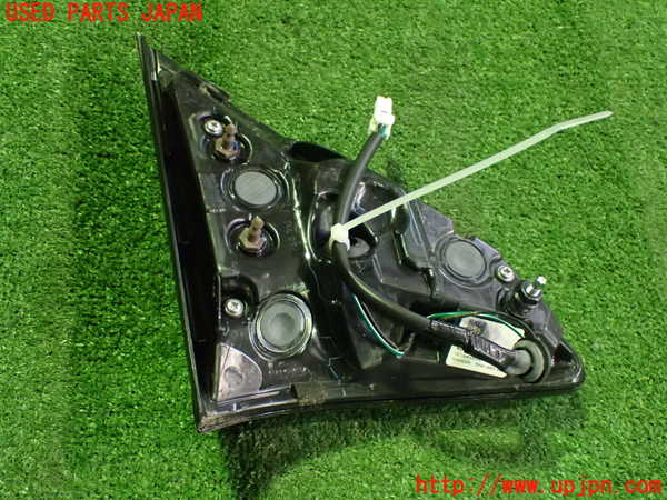 2UPJ-9233791550]キックス(RP15)右リアフィニッシャー 中古_2