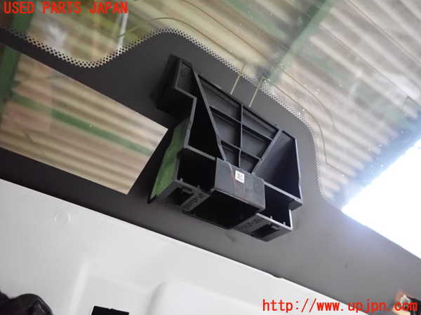 2UPJ-9233791582]キックス(RP15)バックドアガラス リアゲートガラス 中古(43R-000041 M193S)_5