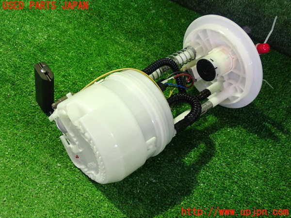 2UPJ-9233792510]キックス(RP15)燃料ポンプ 中古_3