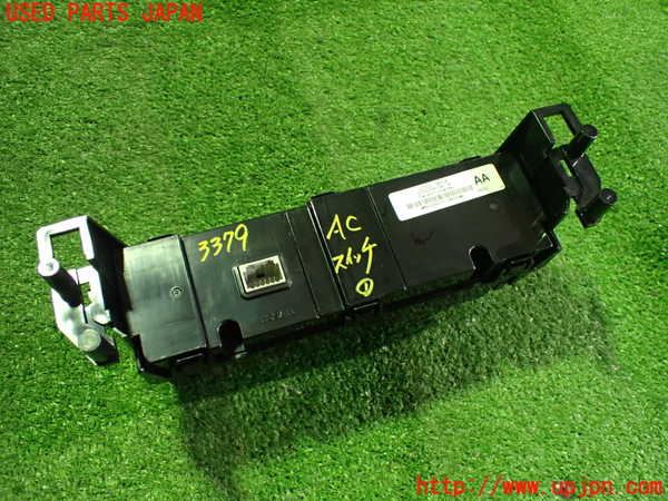 2UPJ-9233796066]キックス(RP15)エアコンスイッチ1 (ジャンク品) 中古_3