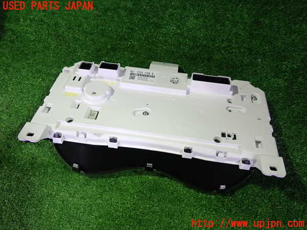 2UPJ-9233796170]キックス(RP15)スピードメーター 中古_2