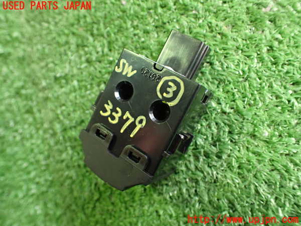 2UPJ-9233796308]キックス(RP15)スイッチ3 (ヘッドライトレベライザー) 中古_2