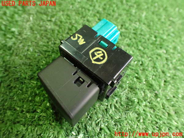 2UPJ-9233796309]キックス(RP15)スイッチ4 (DRIVE MODE) 中古_2