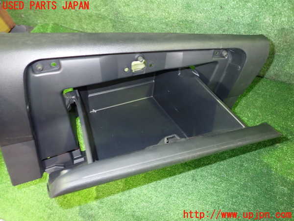 2UPJ-9233797516]キックス(RP15)グローブボックス1 中古_2