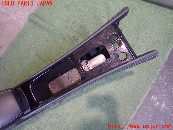 2UPJ-9233797540]キックス(RP15)センターコンソール 中古_2