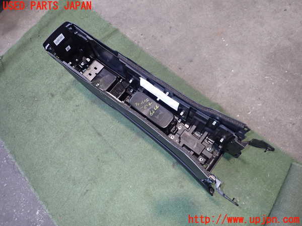 2UPJ-9233797540]キックス(RP15)センターコンソール 中古_5