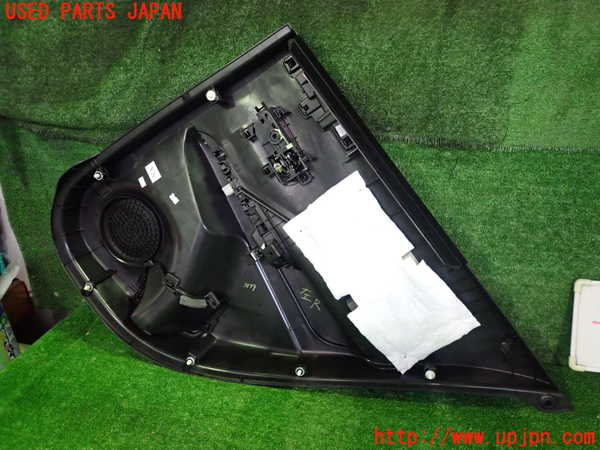 2UPJ-9233791324]キックス(RP15)左後ドア内張り 中古_3