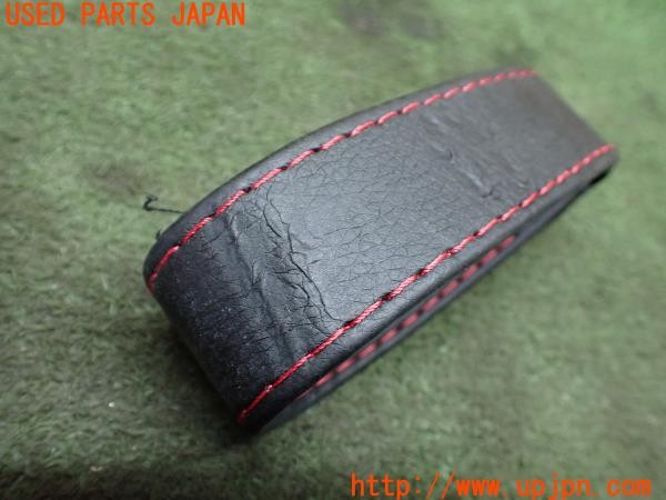 3UPJ=9233810001]アバルト 595 ツーリズモ(312142)社外 リアゲートストラップ 中古_3