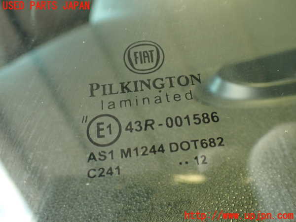 2UPJ-9233811195]アバルト・595(312142)フロントガラス (43R-001586) 中古_4