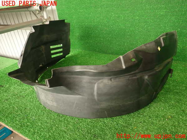 2UPJ-9233811092]アバルト・595(312142)左前フェンダーライナー 中古_3