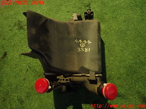 2UPJ-9233812451]アバルト・595(312142)インタークーラー1 中古_4