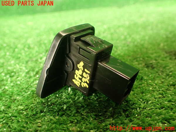 2UPJ-9233816245]アバルト・595(312142)左前パワーウィンドウスイッチ 中古_3